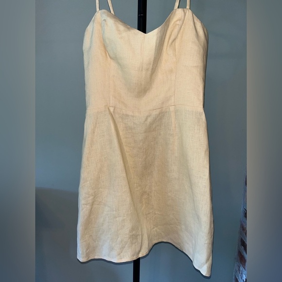 Reformation Roarke Linen Sweetheart-neck Dress in Parmesan yellow | size 4 - Picture 3 of 12